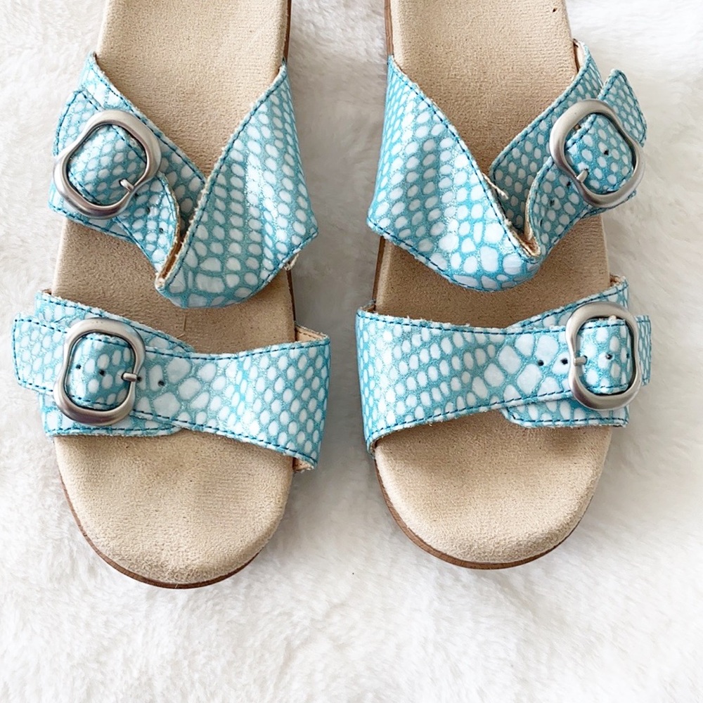 Dansko Blue and White Women's Sandals - Picture 4 of 11